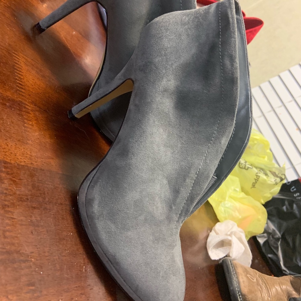 Grey heels